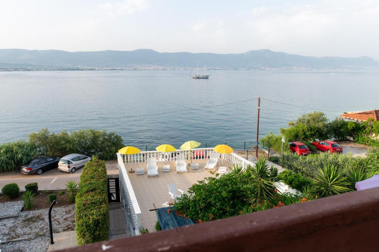 Villa Fjaba - By The Sea - With The Big Terraces & Great Sea View Trogir Kültér fotó