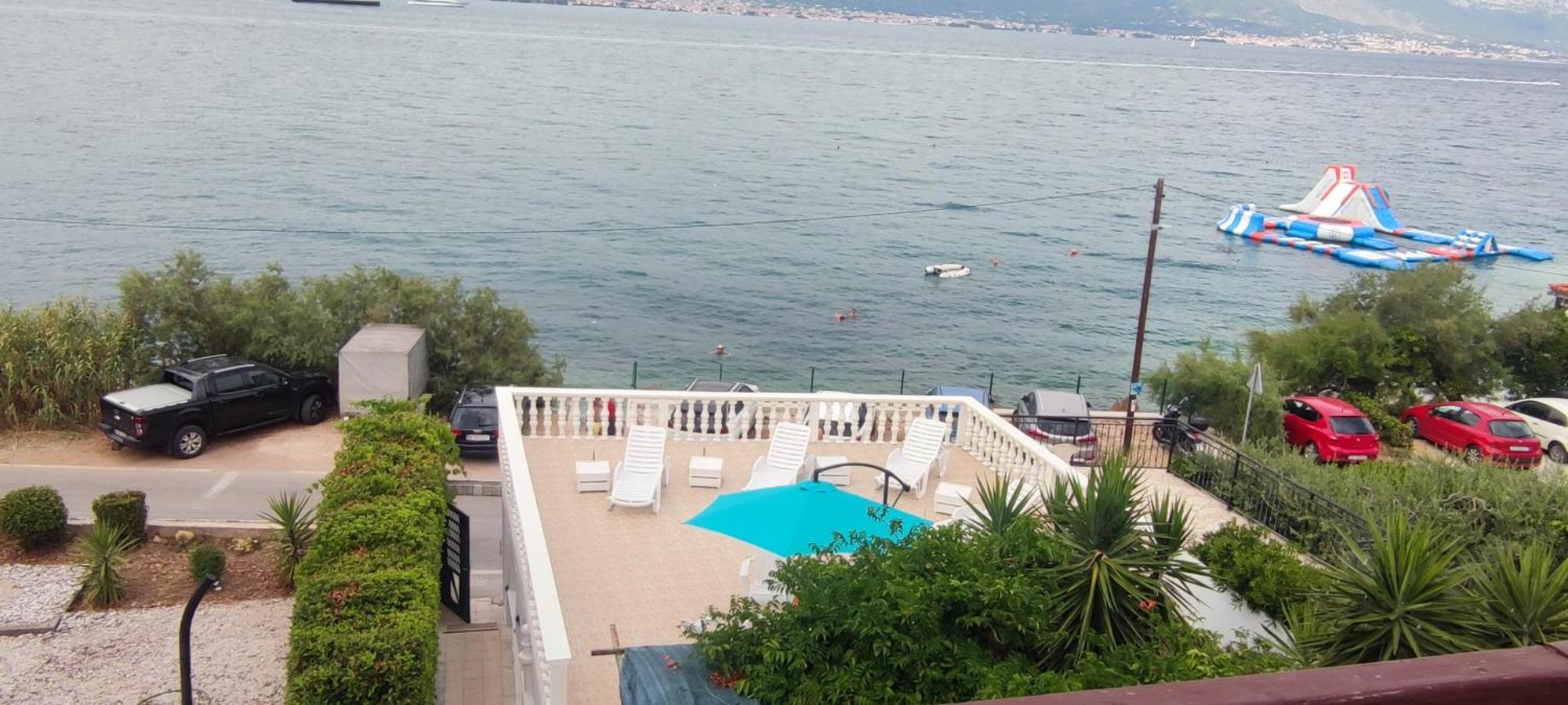 Villa Fjaba - By The Sea - With The Big Terraces & Great Sea View Trogir Kültér fotó
